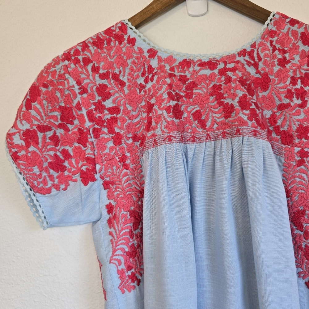 NWT J.Marie Floral Embroidered Linen Blend Top XS - Picture 7 of 14